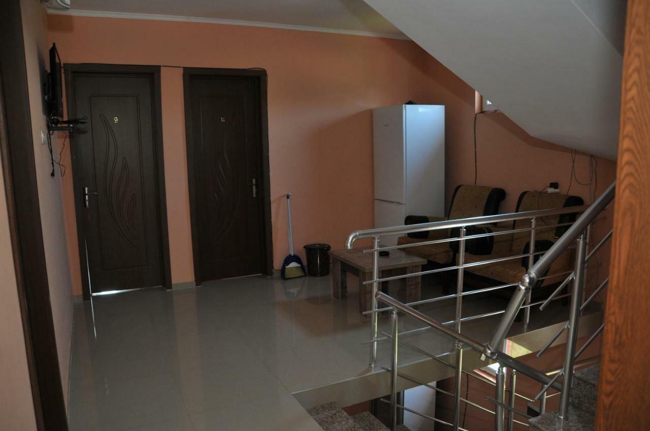 Hôtel Giomari à Ureki Extérieur photo