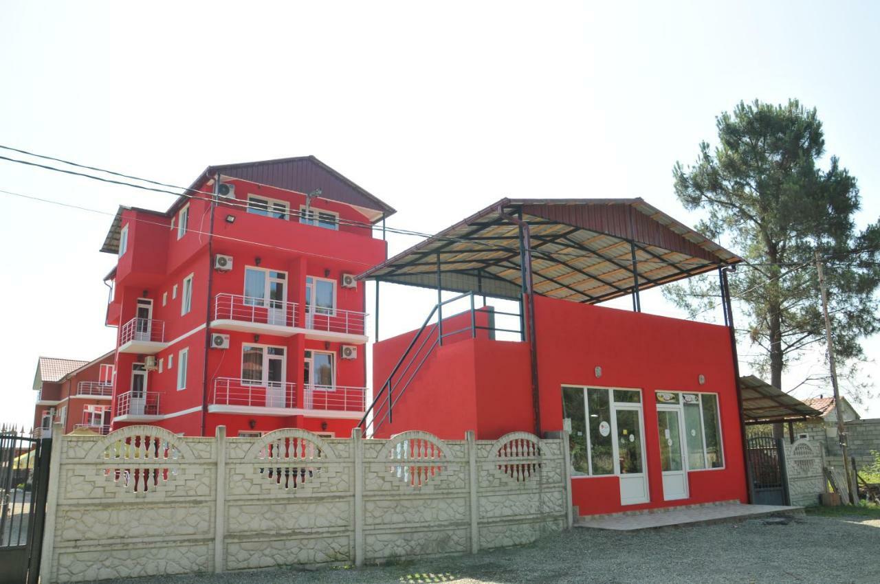 Hôtel Giomari à Ureki Extérieur photo